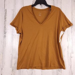 3/$15 A New Day V Neck Basic T Shirt XL